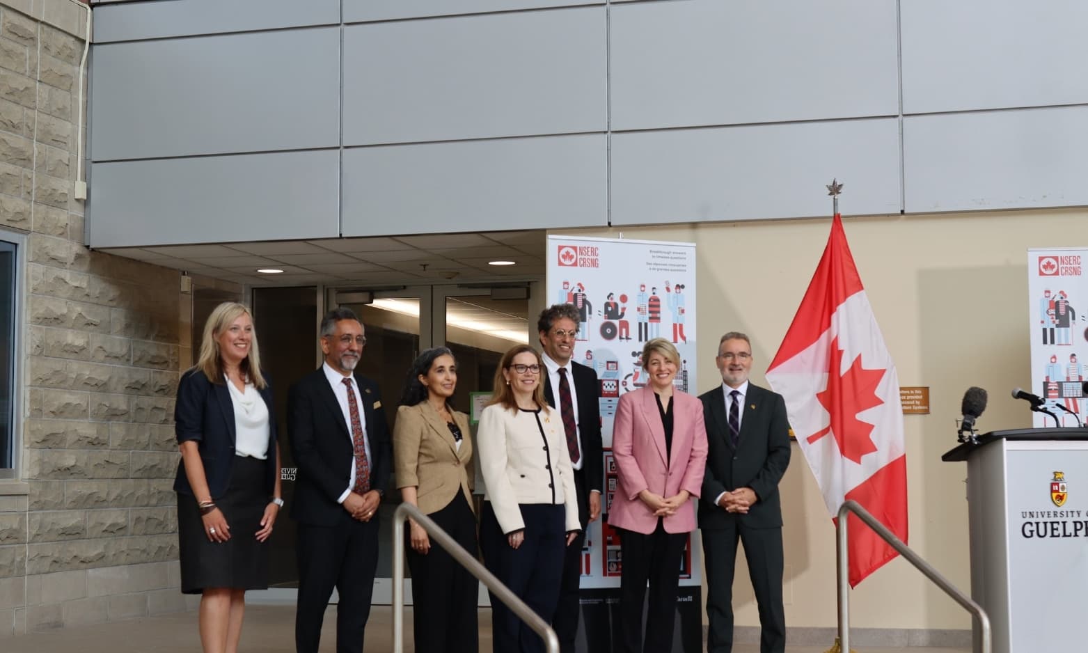 leadership of UofG and canadian ministers at NSERC announcement